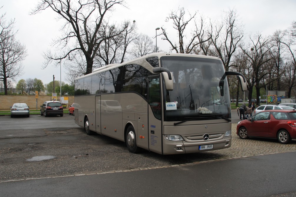 Mercedes-Benz Tourismo 15RHD #9B6 3500