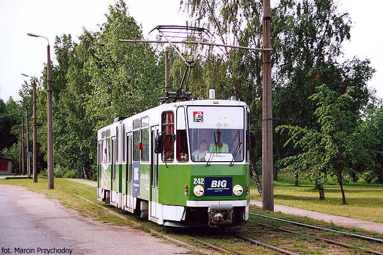 Tatra KT4D #242