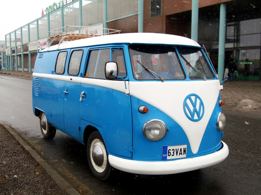 Volkswagen Kombi #63 VAN