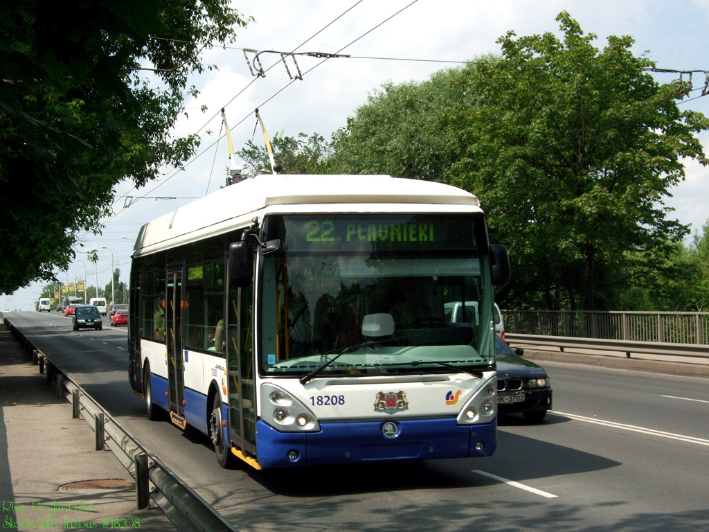 Škoda 24Tr Irisbus #1-8208