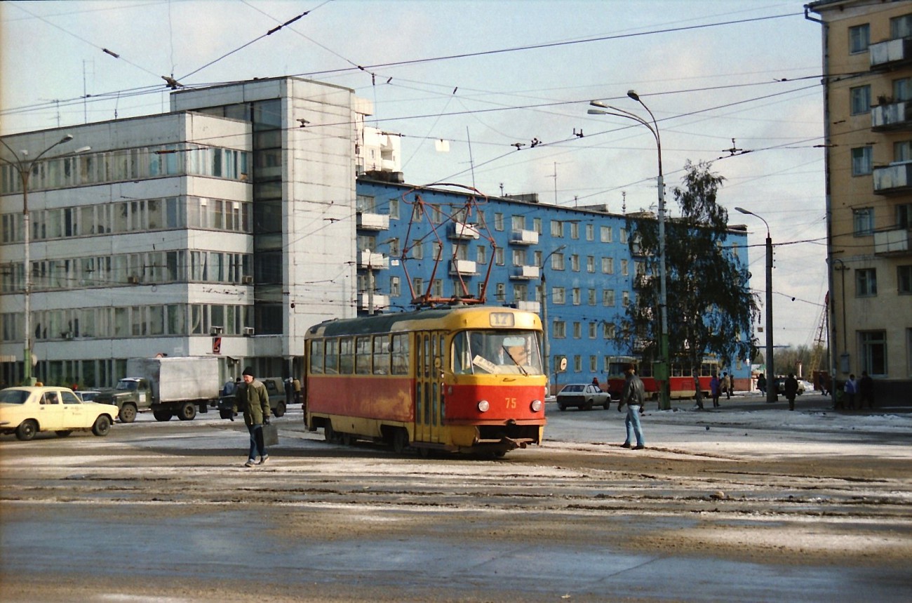 Tatra T3SU #75